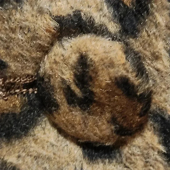 JustFab Leopard Print Plush Trench Coat – Size S - Picture 4 of 8